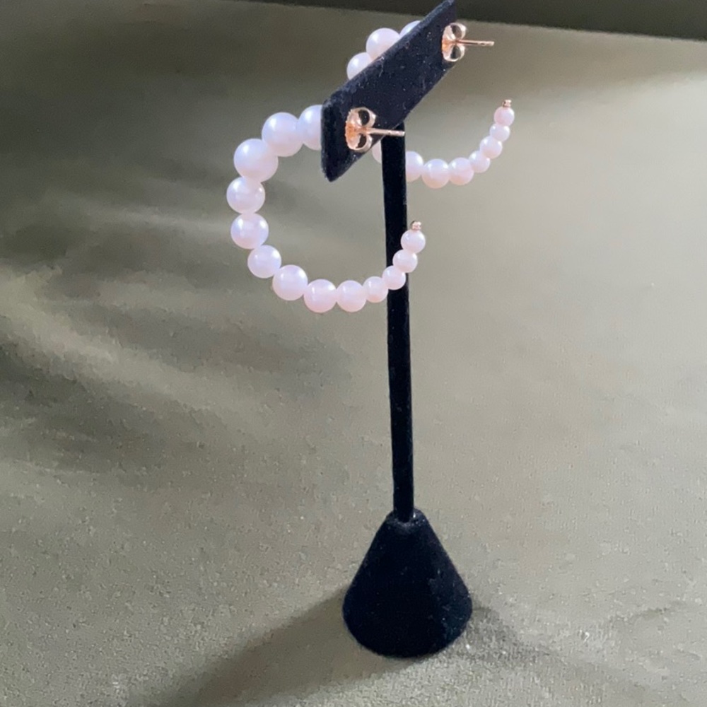 Elegant Pearl Hoop Earrings - Picture 2 of 8